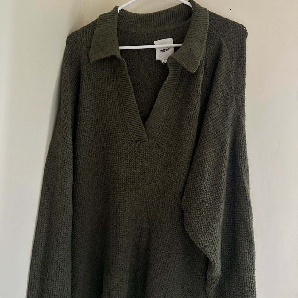 Aerie Deep Green V-Neck Sweater